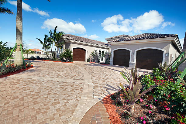 Best Asphalt Driveway Paving in Coolidge, AZ